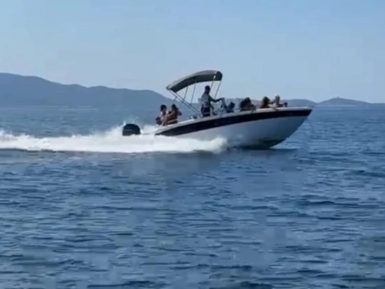 Motorboat to hire Portoferraio at the best price