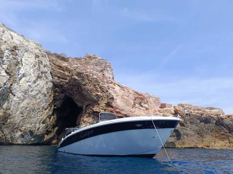 Yamaha Calipso open charter bareboat or skippered in  Portoferraio