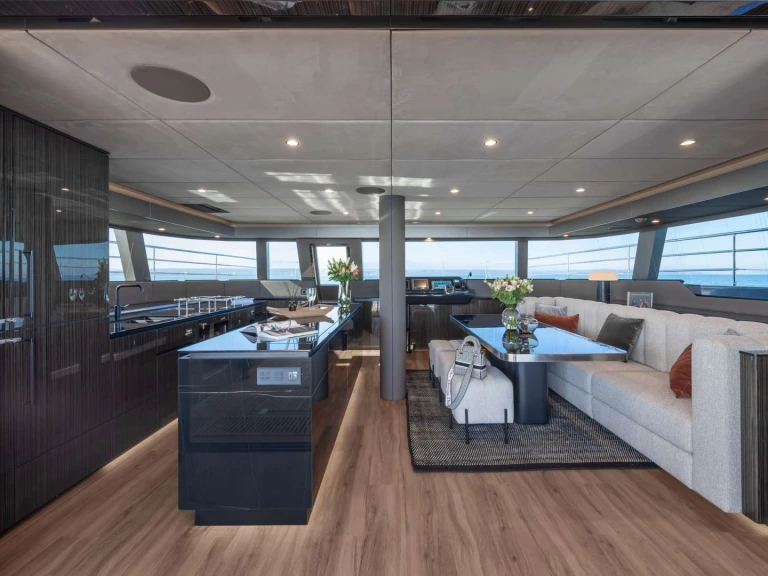 Hire a Sunreef YLIME Ajaccio