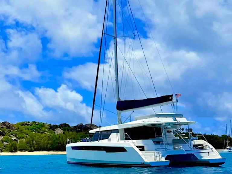 Luxury Yacht hire in Tortola - Leopard RESILIENCE
