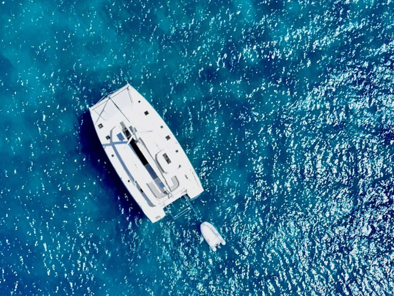 Hire Luxury Yacht with or without skipper Leopard Tortola