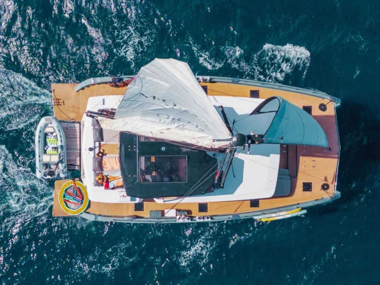 Charter a Moon Yacht Tryst in Tortola on Samboat