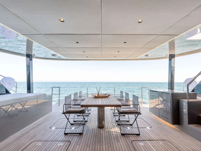 Catamaran to hire Ajaccio at the best price
