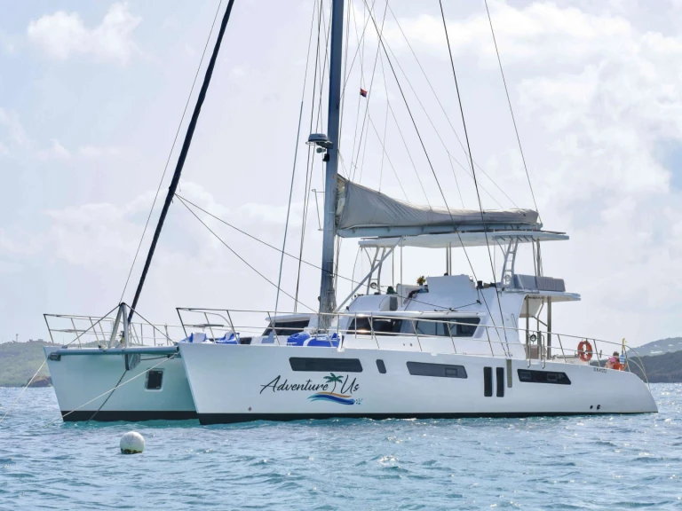 Charter a Royal Cape ADVENTURE US in British Virgin Islands (BVI) on Samboat