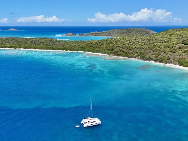 Luxury Yacht to hire Tortola at the best price