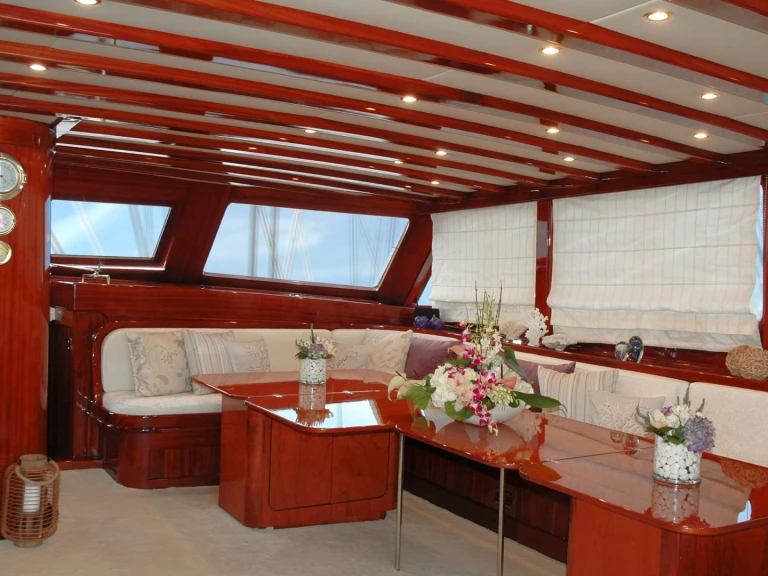 Yacht hire Greece cheap MATINA