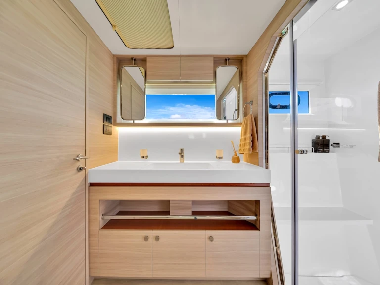 Catamaran to hire Capo d'Orlando at the best price