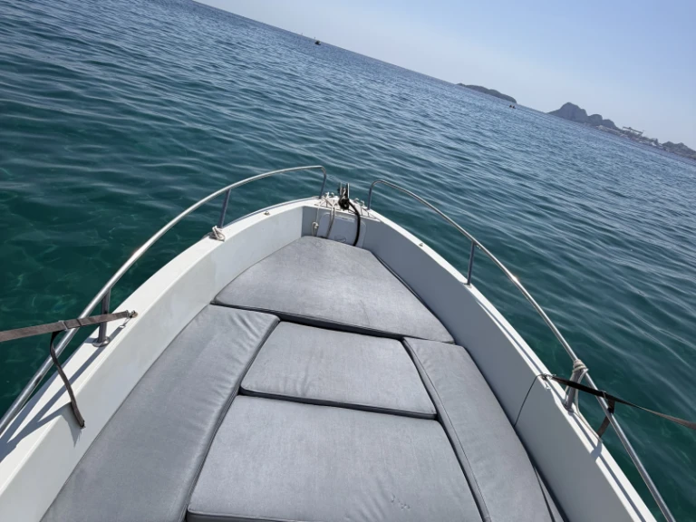 Motorboat hire in La Ciotat - Jeanneau Cap Camarat 575
