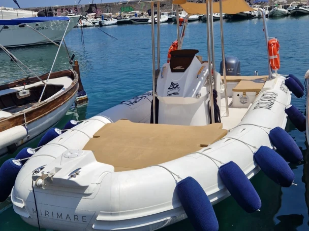 Hire a SUNRISE 7 CONFORT Palermo