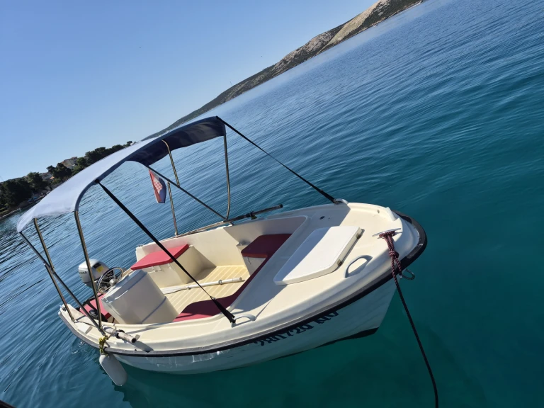 Yacht charter Novalja - Adria 500 M Sport on SamBoat