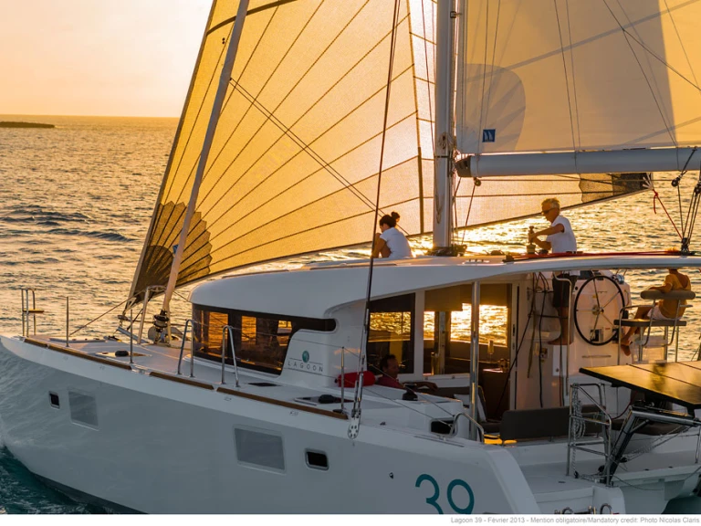 Catamaran hire in Palaióchora - Bali Bali 4.1