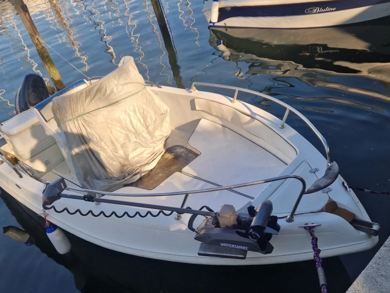 Bluline Bluline 19 Ft Open charter bareboat or skippered in  San Giorgio di Nogaro