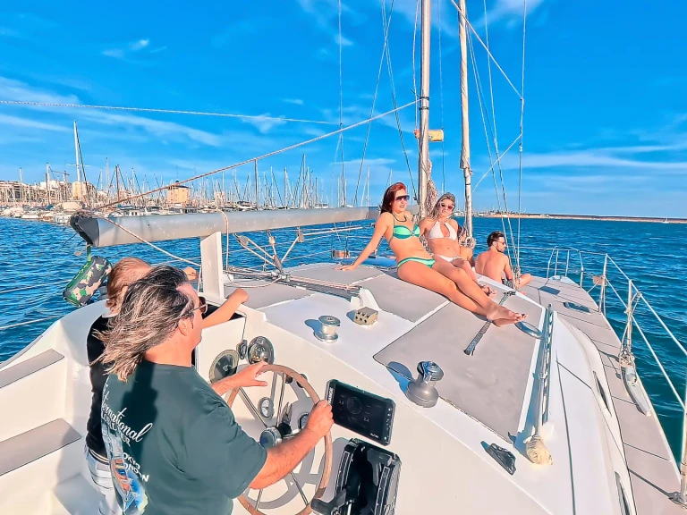 Catamaran to hire Torrevieja at the best price