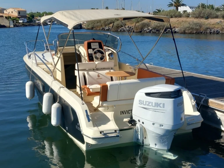 Invictus  Invictus 240 CX charter bareboat or skippered in  Saint-Raphaël