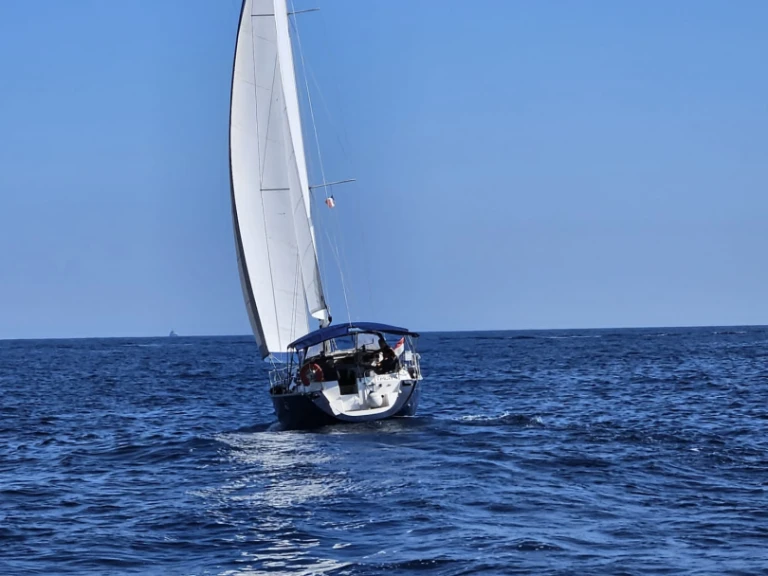 Hire a Jeanneau Sun Odyssey 40 DS Monaco