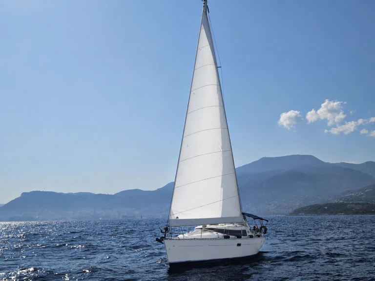 Yacht hire Monaco cheap Sun Odyssey 40 DS