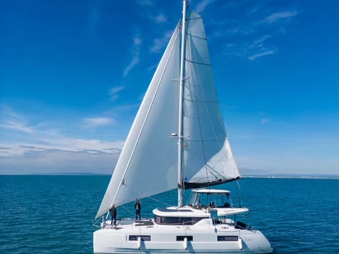Catamaran to hire Ajaccio at the best price