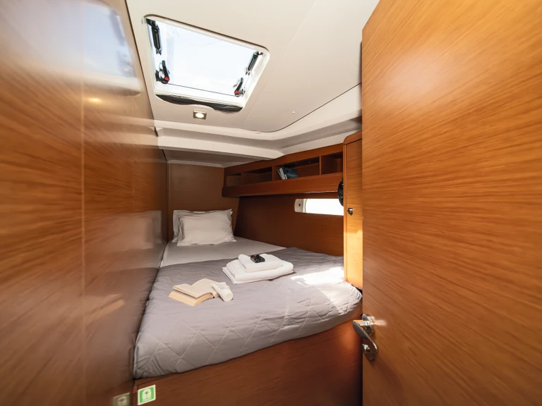 Yacht hire Rhodes (City) cheap Sun Odyssey 479