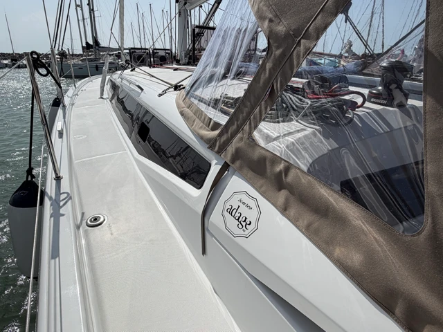 Yacht hire Cecina cheap Sun Odyssey 455