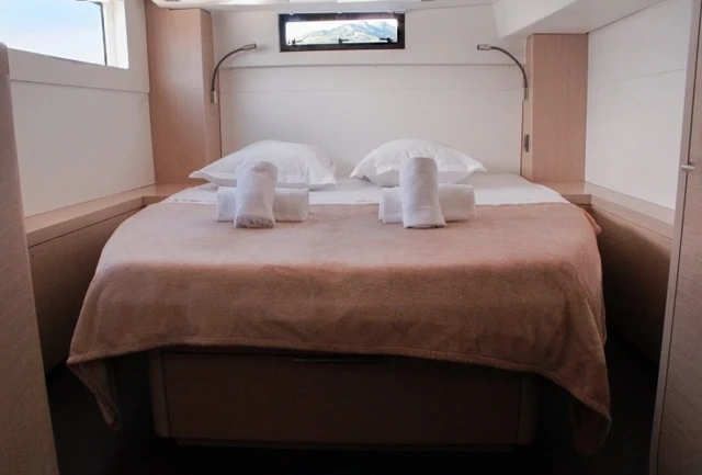 Hire a Lagoon Lagoon 46 Ajaccio