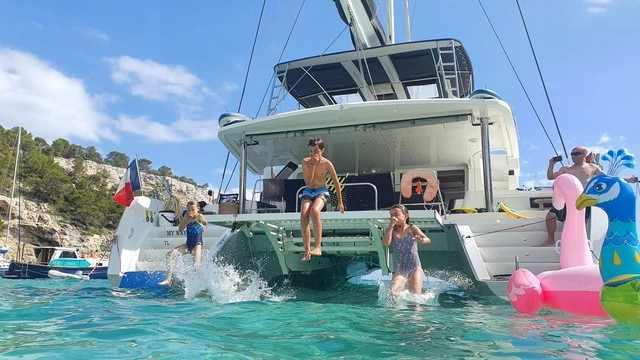 Hire a Lagoon Lagoon 52 Ajaccio