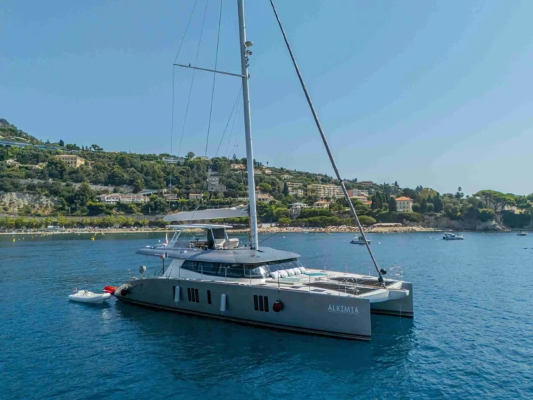 Hire a Sunreef Sunreef 74 Milazzo