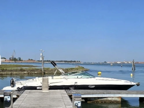 Hire a Monterey 268SC San Giuliano - Venezia