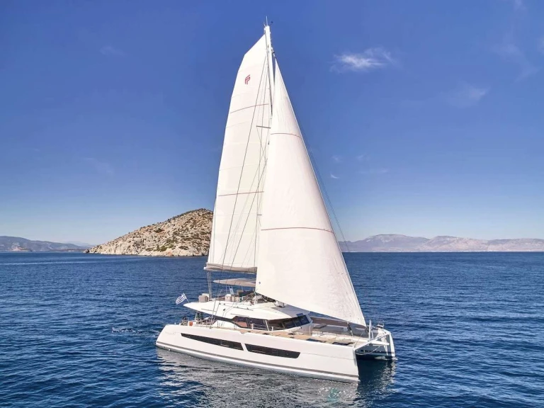 Charter a Fountaine Pajot ENCORE in British Virgin Islands (BVI) on Samboat