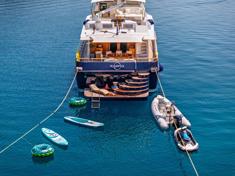 Luxury Yacht hire in Greece - Picchiotti KARMA