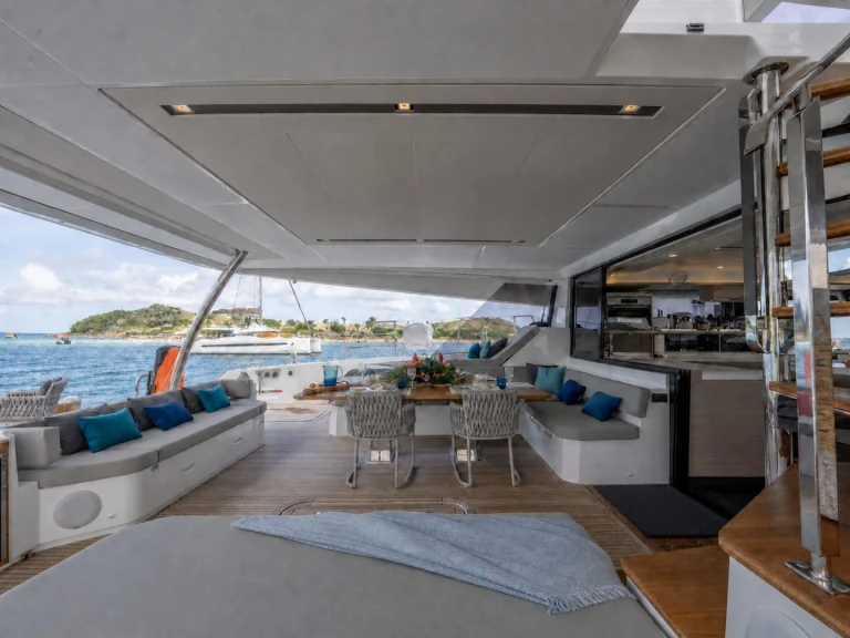 Luxury Yacht hire in British Virgin Islands (BVI) - Fountaine Pajot ENCORE