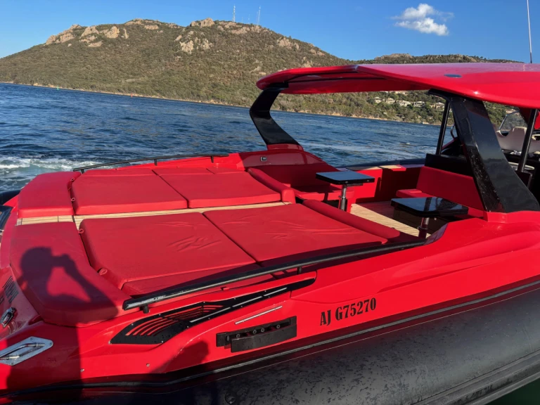 Hire Luxury Yacht with or without skipper Sacs Porto-Vecchio