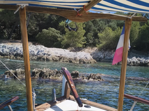 Yacht charter Golfe-Juan - Menorquin Menorquin 36  on SamBoat