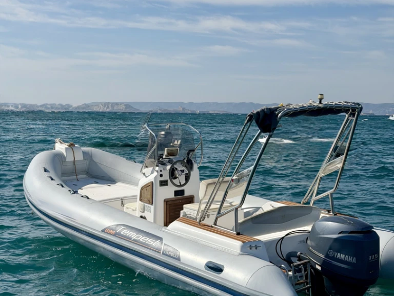 Yacht hire Marseille cheap Tempest 626