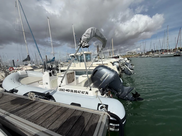 Yacht hire La Rochelle cheap Tempest 630