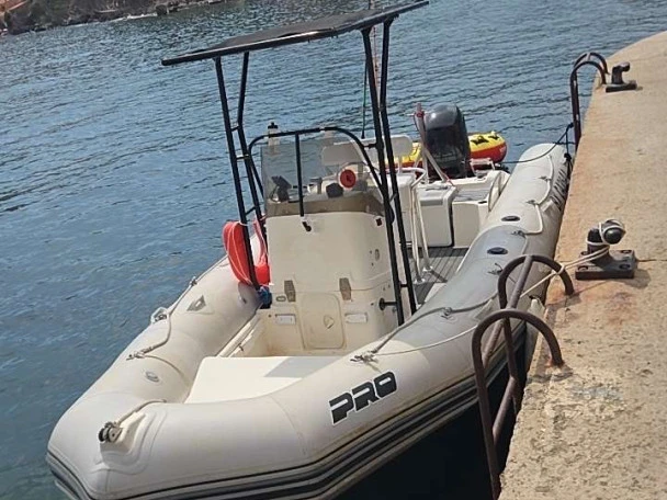 Hire RIB with or without skipper Zodiac Saint-Cyprien