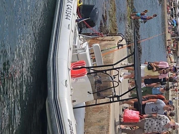 Yacht charter Saint-Cyprien - Zodiac Pro Open 650 Neo on SamBoat