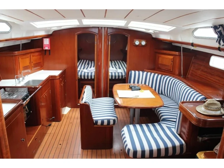 Yacht hire Gouvia cheap Oceanis 473