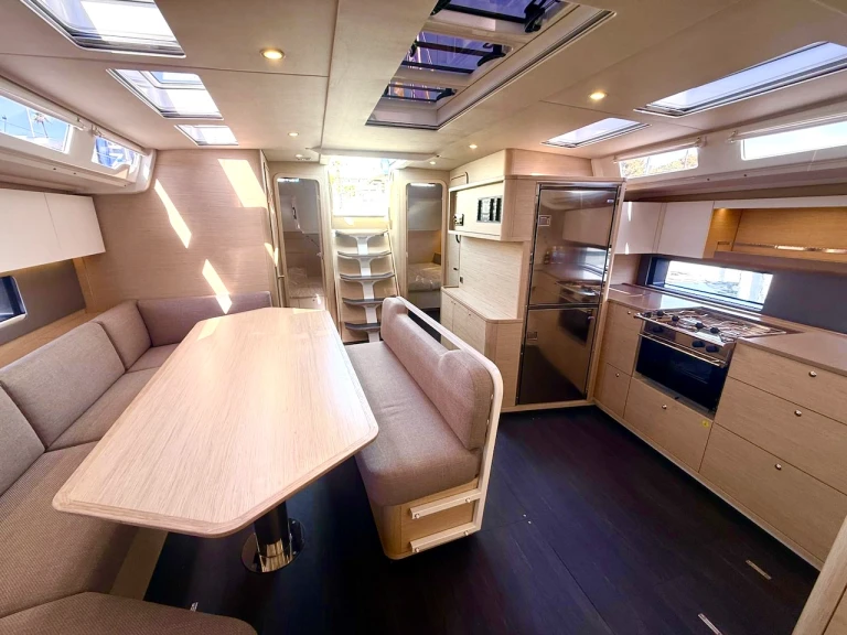 Yacht charter Marseille - Dufour Dufour 48 on SamBoat