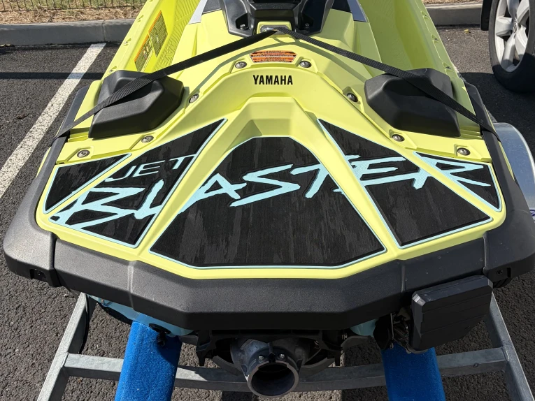 Jet ski to hire Saint-Cyprien at the best price