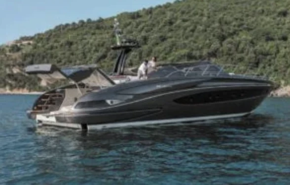 Luxury Yacht hire in Saint-Tropez - Riva Riva 68'