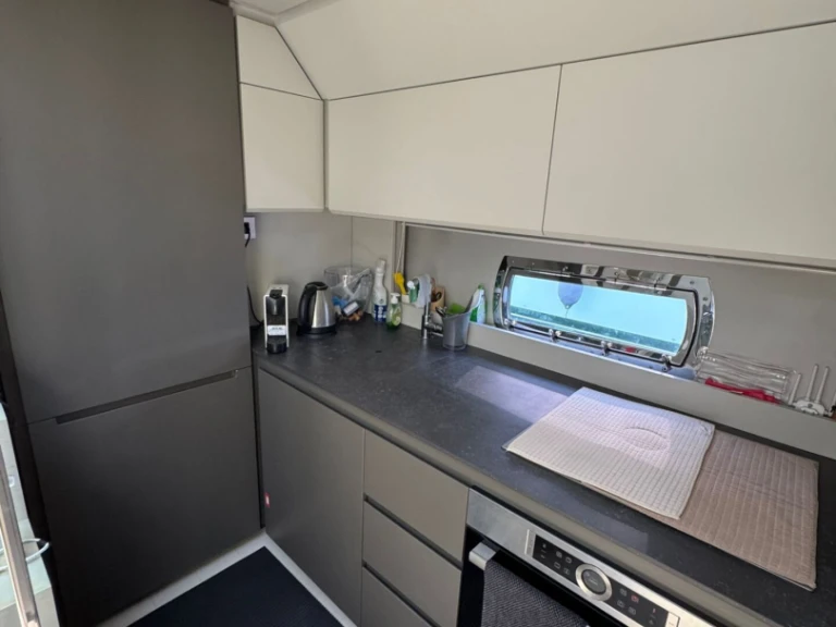 Yacht charter Balestrate - Pershing Pershing 7 X on SamBoat