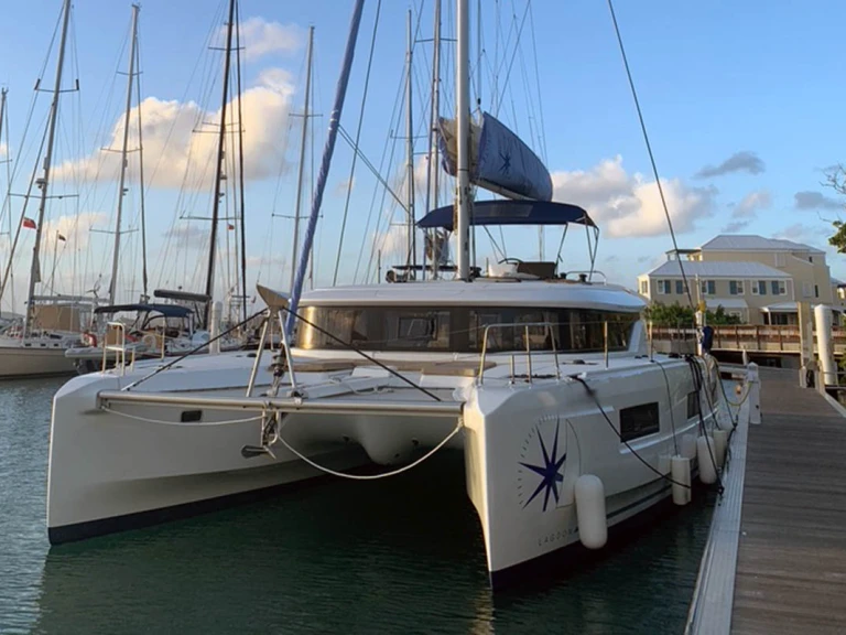 Yacht hire Parham Town cheap Lagoon 46