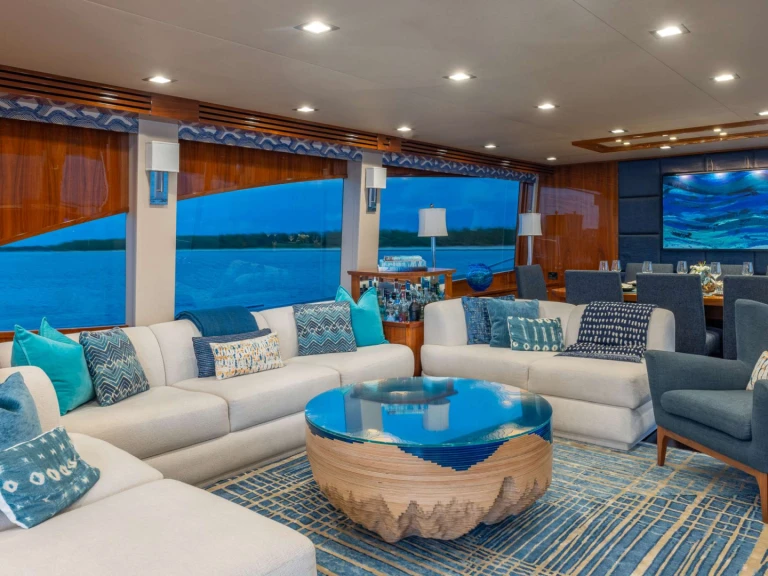 Hire Luxury Yacht Viking Yachts with a boat licence