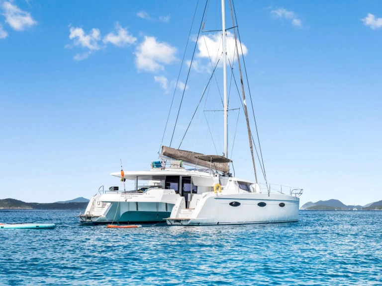 Yacht charter Saint Thomas Island - Fountaine Pajot PERPETUAL BLUE on SamBoat