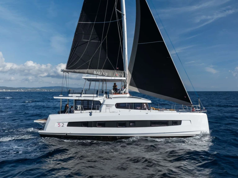 Yacht hire Saint Thomas Island cheap CRAFT WITH A SEA