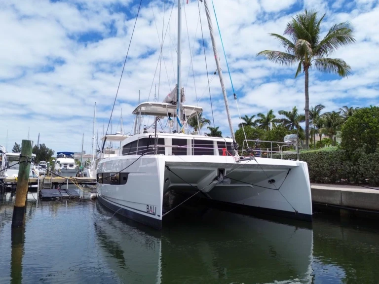 Luxury Yacht hire in Saint Thomas Island - Bali SEA SEÑORITA