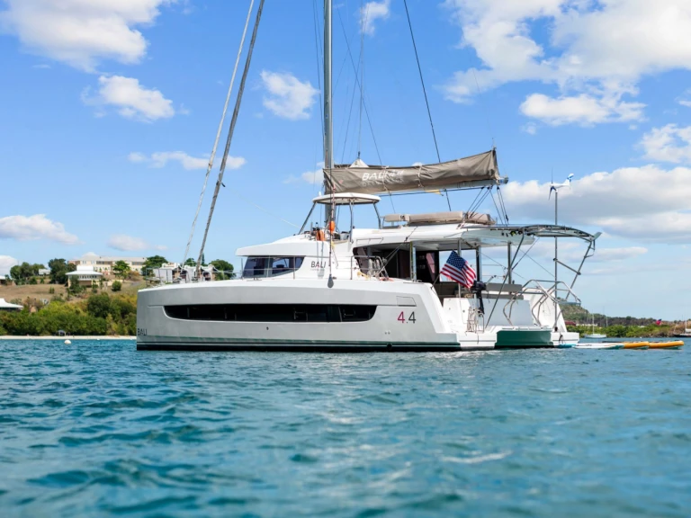 Charter a Bali MAH NA MAH NA in Saint Thomas Island on Samboat