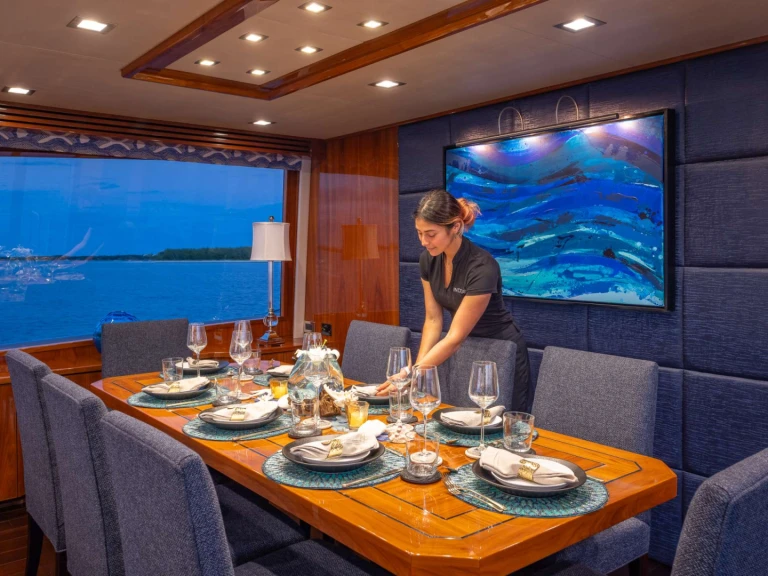 Yacht charter Bahamas - Viking Yachts INDIGO on SamBoat