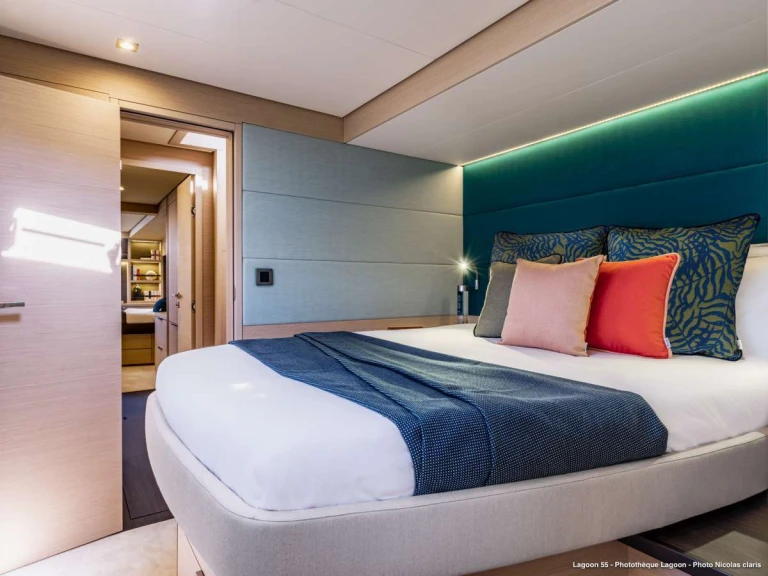 Yacht charter British Virgin Islands (BVI) - Lagoon WANDERLUST 55'  on SamBoat