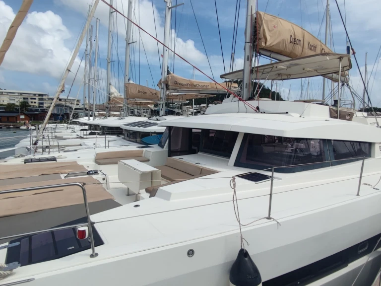 Charter a Bali Bali 5.4 in Le Marin on Samboat